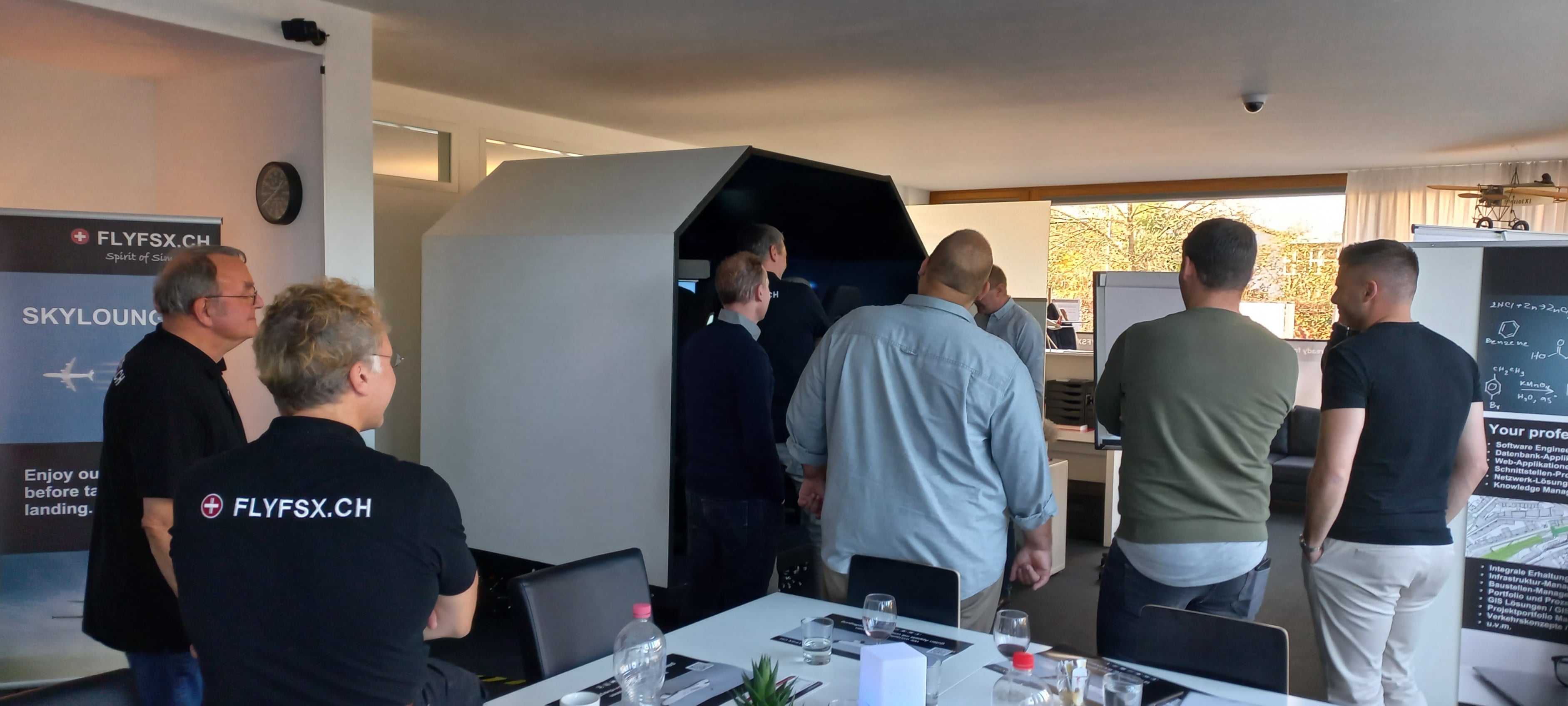 FLYFSX - Flugsimulator - Flight Simulator - Rüchligweg 55 - 4125 Riehen - Basel - Baden - Aarau - Zürich - Schweiz - Lörrach - Freiburg - Deutschland.